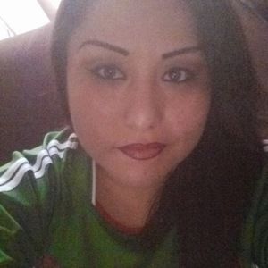 Meet your Posher, Edna